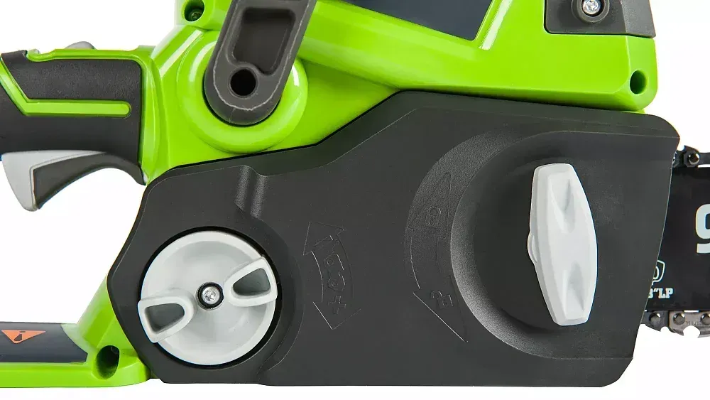Цепная пила Greenworks G24CS25 25 см, 24 V