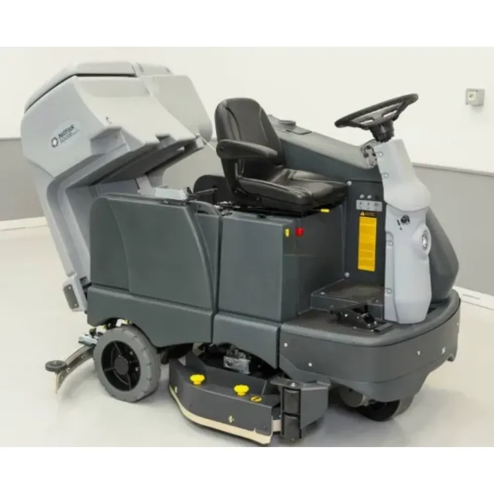 Поломоечная машина аккумуляторная с сиденьем для оператора Nilfisk SC6500 1300D G420 BR SC