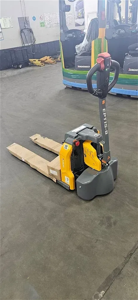 Тележка электрическая самоходная JHLIFT EPT 15-Q, 1500 кг, 1150 x 550 мм, Li-Ion с батареей 24V, 20 Ah