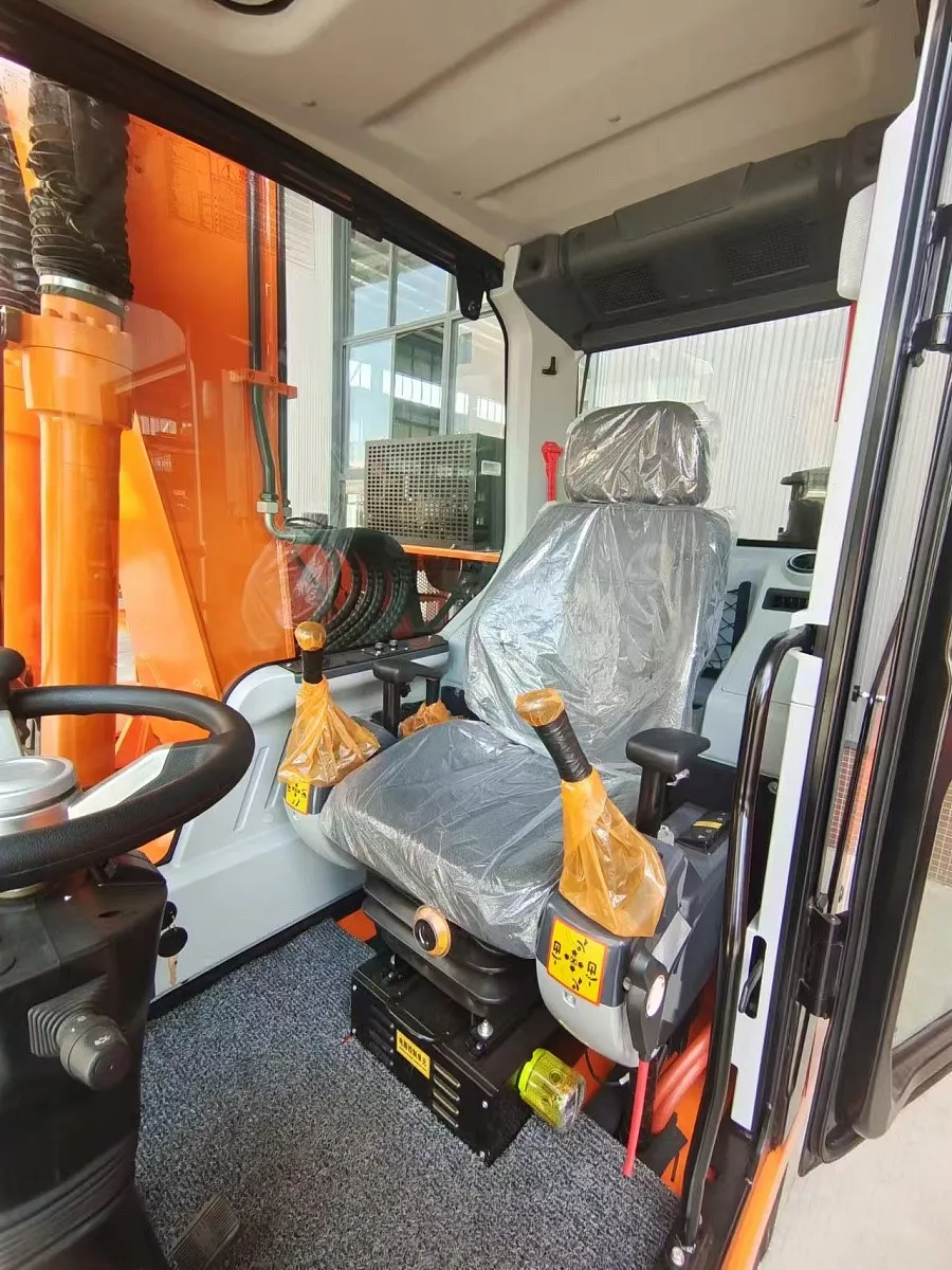 Экскаватор колесный Jinggong JG230S