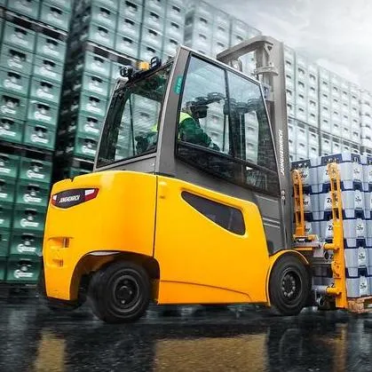 Электрический погрузчик Jungheinrich S30 DZ, 5500 мм с сайдшифтом