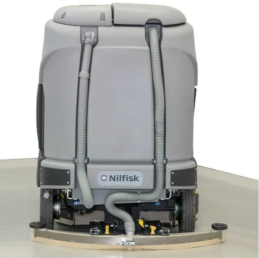 Поломоечная машина аккумуляторная с сиденьем для оператора Nilfisk SC6500 1300D G420 BR SC