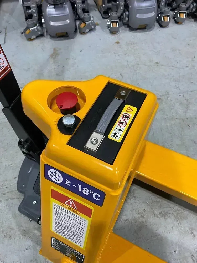 Тележка электрическая самоходная JHLIFT EPT20H-CS с опцией Cold Store, 2000 кг, 1150 x 550 мм, Li-Ion с батареей 48V, 15 Ah