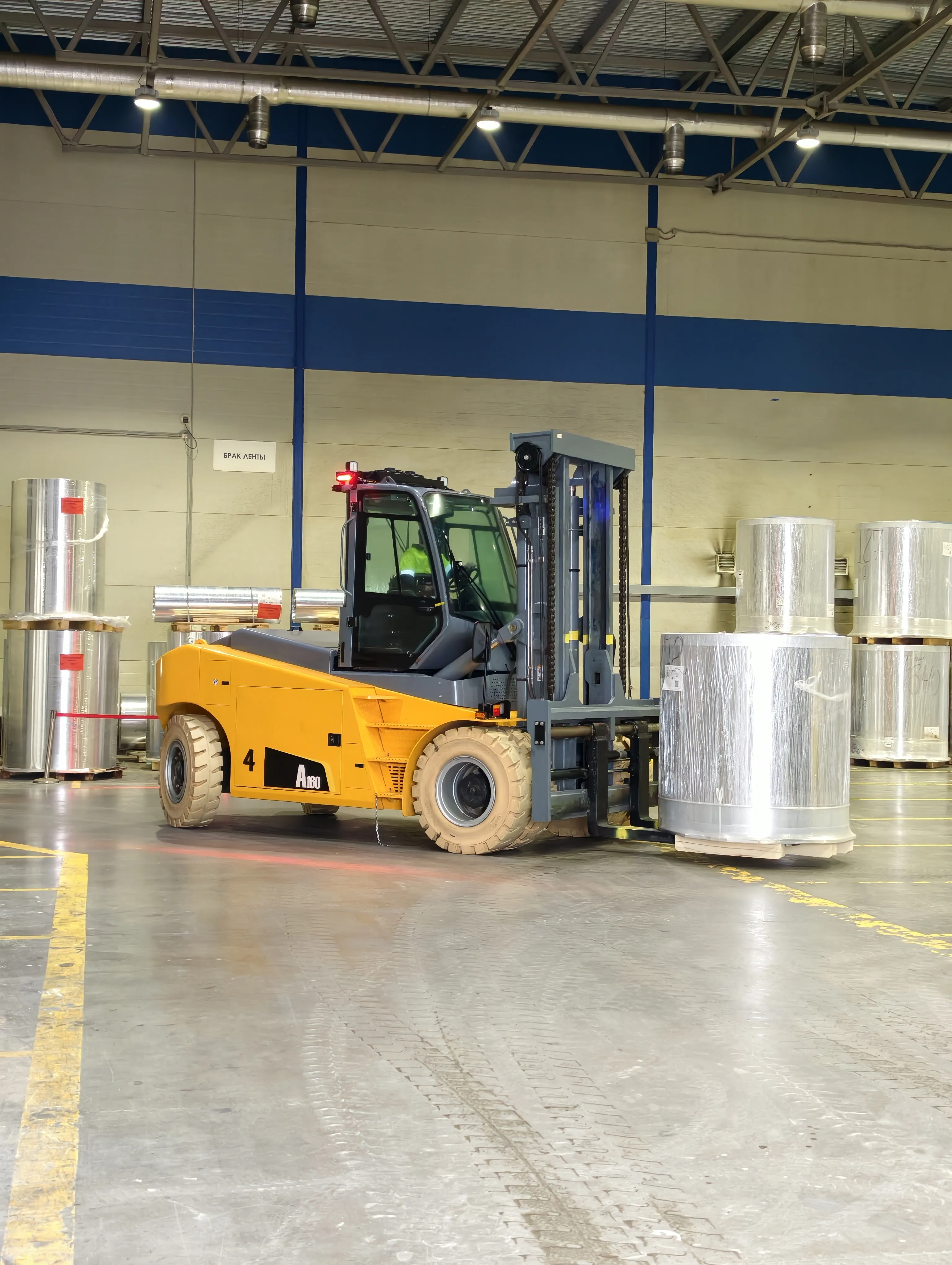 Четырехопорный электрический погрузчик JHLIFT CPD 120-160 А, 3000-6500 мм, с Li-Ion батареей