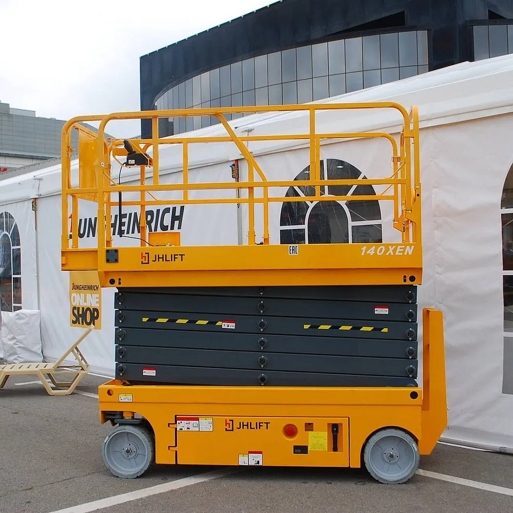 Самоходный ножничный подъемник JHLIFT 140XEN