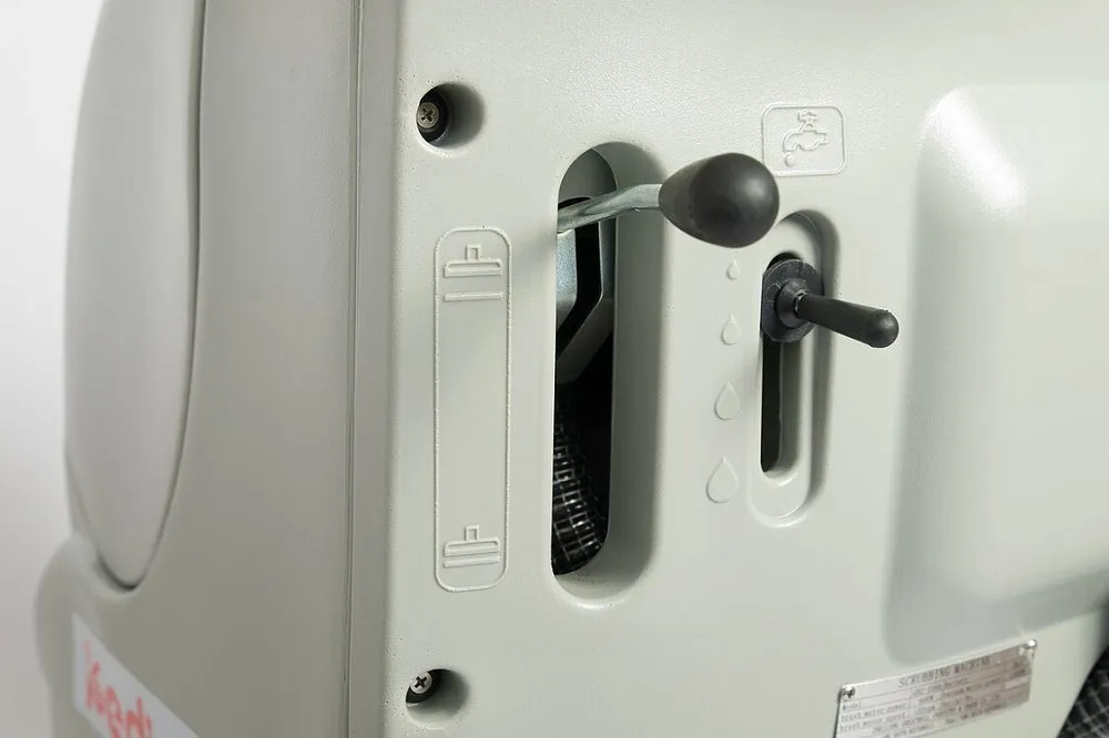 Поломоечная машина аккумуляторная с приводом KEDI GBZ-520BT-li-60 с литиевой АКБ 60A