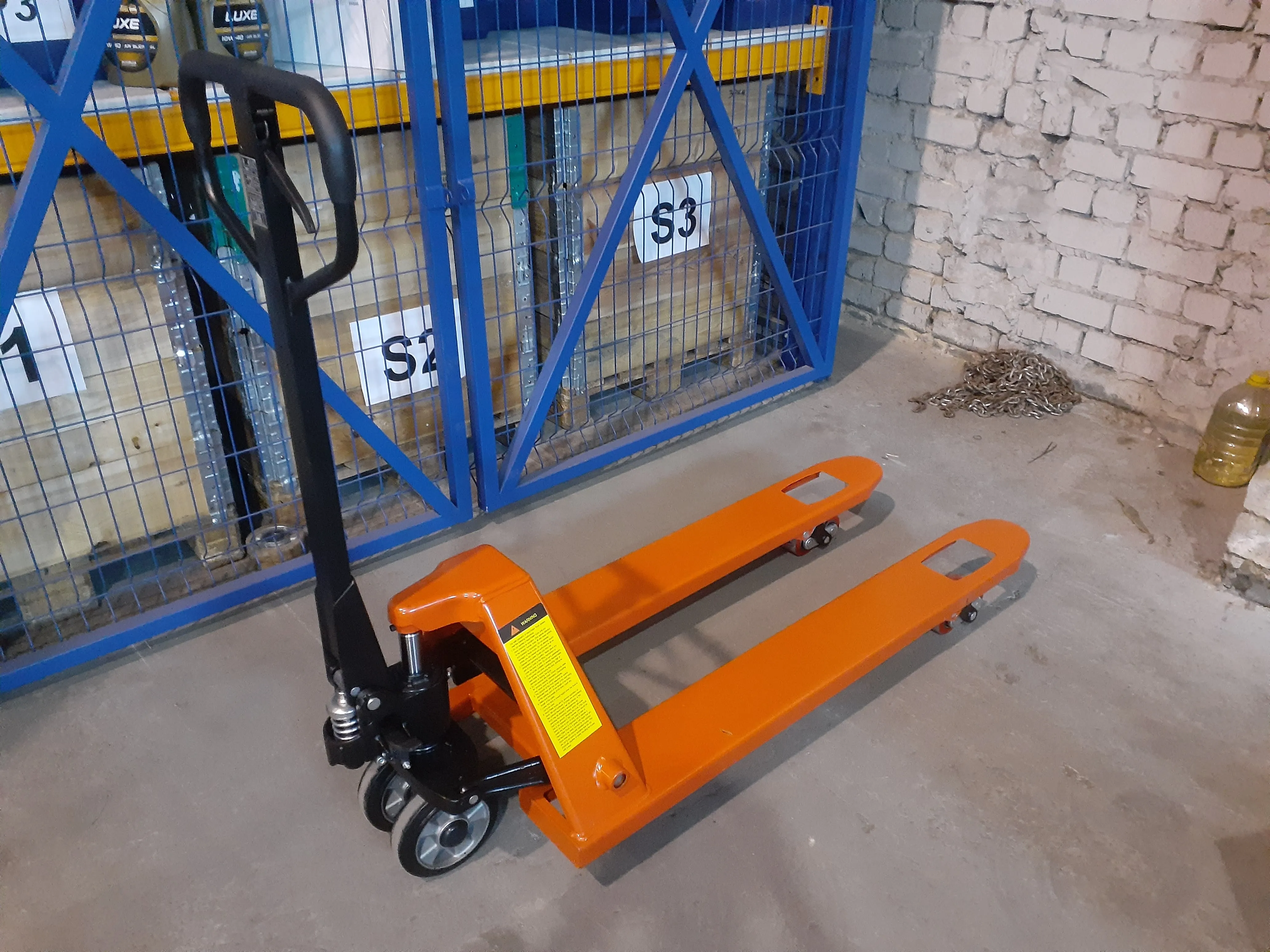 Гидравлическая тележка (рохля) CBY-AC 2.5, 2500 кг, 1150х550 мм, с резиновыми колесами