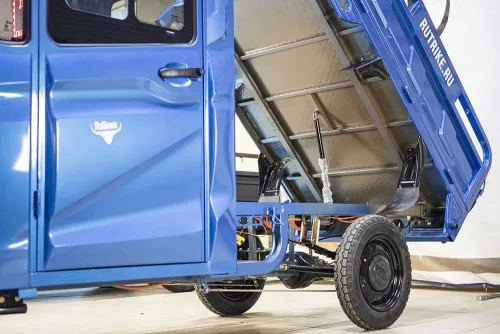 Грузовой электротрицикл Rutrike КАРГО Кабина 1500 60V1000W с обогревом