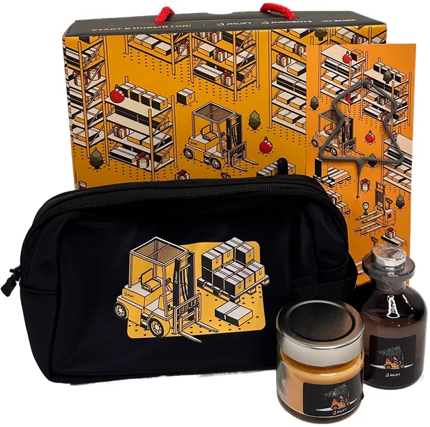 Подарочный набор дорожная косметичка, диффузор и свечка