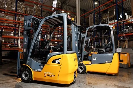 Электрический погрузчик JHLIFT CPDS 13-20 XC, трехопорный, с интегрированной Li-Ion батареей картинка