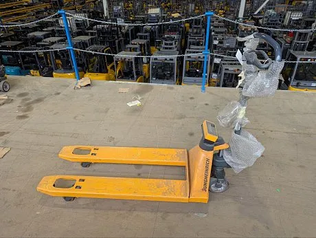 Весовая гидравлическая тележка (рохля) Jungheinrich AMW 22 C-GV, 2200 кг, 1150х540 мм, с резиновыми колесами картинка