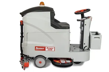 Поломоечная машина аккумуляторная с местом оператора Bennett Ranger R660b с литиевой АКБ 105 а/ч картинка