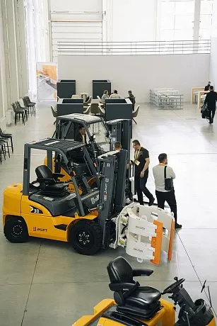 Дизельный погрузчик JHLIFT CPCD 15 X, 3000 мм картинка