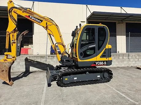Миниэкскаватор Yuchai YC60-9 картинка