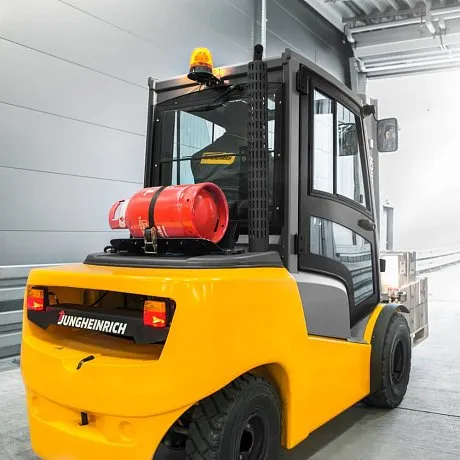 Газовый погрузчик Jungheinrich TFG 430 картинка