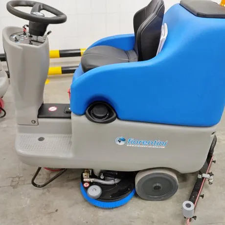 Поломоечная машина аккумуляторная Fiorentini ECOSMILE 85 картинка