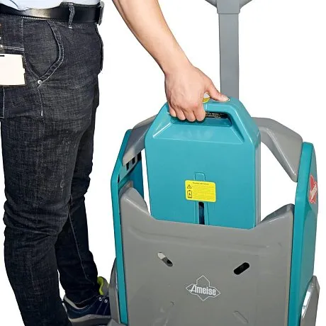 Тележка электрическая самоходная Ameise PTE 1.5, 1500 кг, с нестандартными вилами 1000 x 540 мм, Li-Ion с батареей 36 Ah картинка