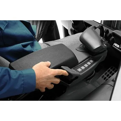 Электрический погрузчик Jungheinrich EFG 425 картинка