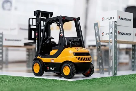 Радиоуправляемый погрузчик JHLIFT картинка