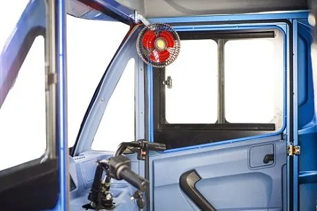 Грузовой электротрицикл Rutrike КАРГО Кабина 1500 60V1000W с обогревом картинка