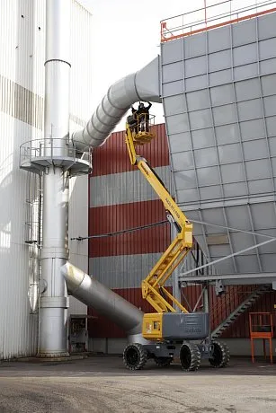 Дизельный коленчатый подъемник Haulotte HA 20 RTJ, р/в 20600 мм, г/п 230 кг картинка