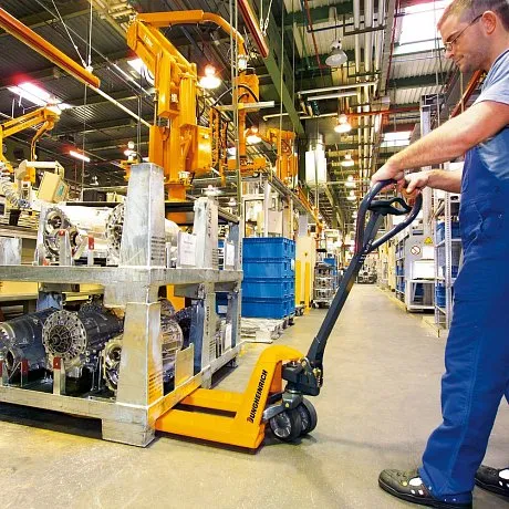 Длинновильная гидравлическая тележка (рохля) Jungheinrich AM 22 C-BV, 1700 кг, 1600х520 мм, с резиновыми колесами картинка