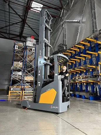 Ричтрак JHLIFT CQD 20 XC, 11000 мм (интегрированная Li-Ion АКБ) картинка