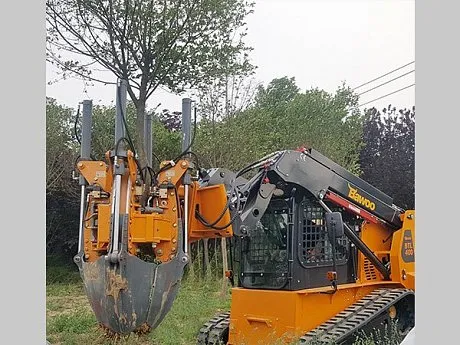 Мини-погрузчик с бортовым поворотом BAWOO BTL350H картинка