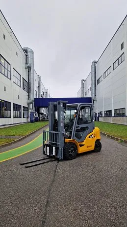 Дизельный погрузчик JHLIFT CPCD 30 X, 4700 мм картинка