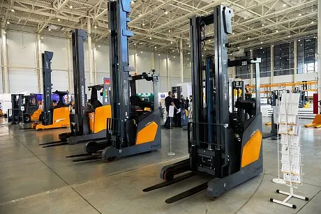 Ричтрак JHLIFT CQD 14-25 XC, 5000-13000 мм (интегрированная Li-Ion батарея) картинка