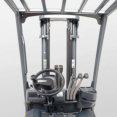 Дизельный погрузчик Jungheinrich DFG 425/430/435 картинка