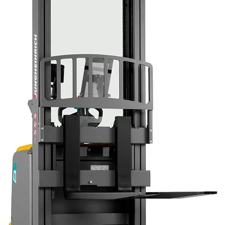 Штабелер электрический самоходный Jungheinrich EJC 216b ZT, 4000 мм для обработки паллет поперек картинка
