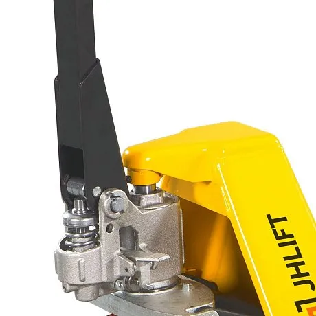 Коротковильная гидравлическая тележка (рохля) JHLIFT BF25-H, 2500 кг, 800х550 мм, усилен., с резиновыми колесами картинка