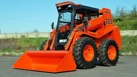 Мини-погрузчик LOCUST L1203 картинка