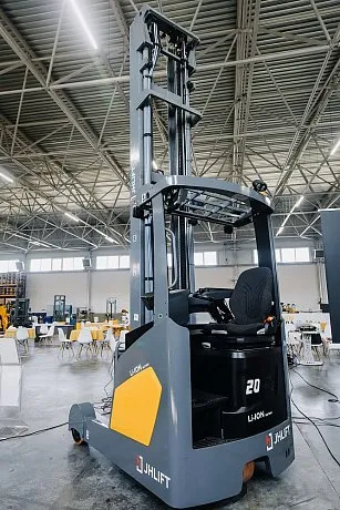 Ричтрак JHLIFT CQD 20 XC, 10500 мм (интегрированная Li-Ion АКБ) картинка