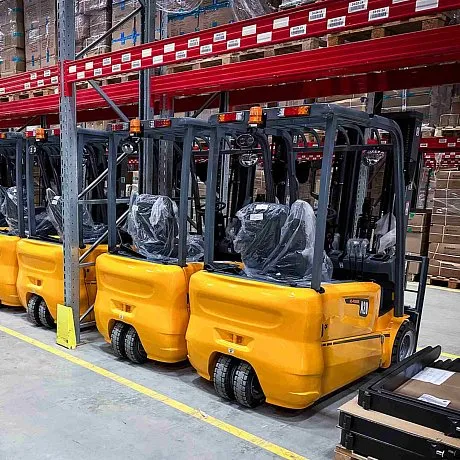 Электрический погрузчик JHLIFT CPDS 13-20A, 2500-6500 мм, трехопорный, АКБ Li-Ion / свинцово-кислотная картинка