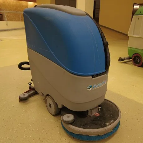 Поломоечная машина аккумуляторная Fiorentini ECOSMALL 55 B картинка