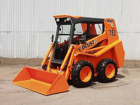 Мини-погрузчик LOCUST L753 картинка
