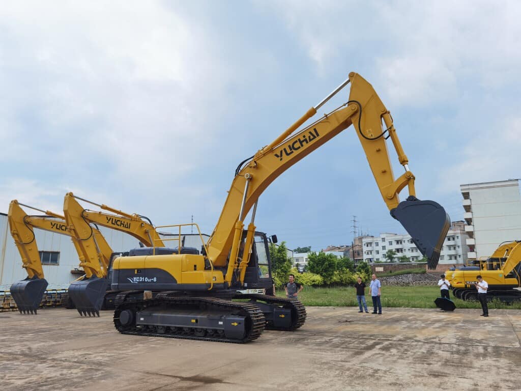 Экскаватор Yuchai YC310LC - 8