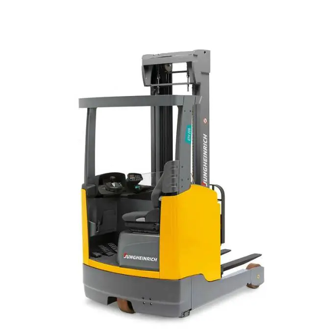 Ричтрак для набивных стеллажей Jungheinrich ETM 325 DZ с наклоном мачты