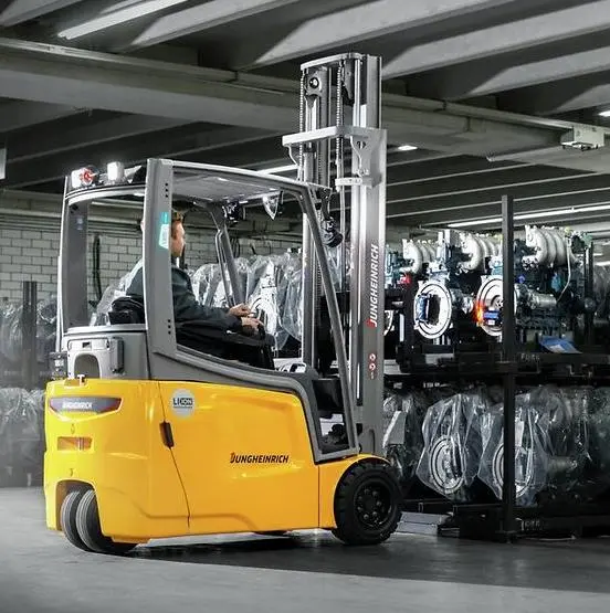 Электрический погрузчик Jungheinrich EFG DZ 215, 4700 мм с системой Aquamatic