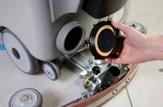 Поломоечная машина аккумуляторная Fiorentini Giampy 22B, 1 или 2 щетки