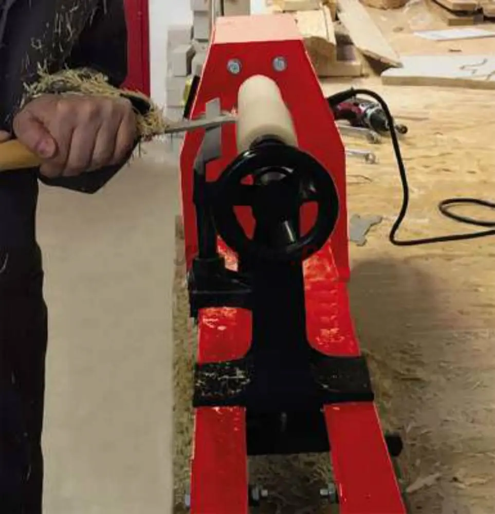 Токарный станок для работ по дереву Einhell TC-WW 1000