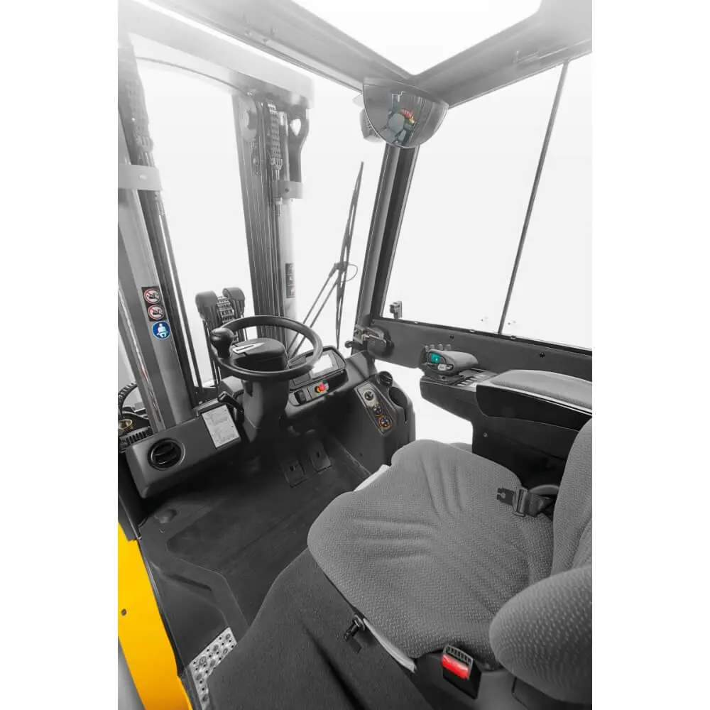 Газовый погрузчик с гидростатическим приводом Jungheinrich TFG 430s