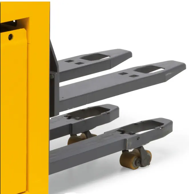 Генератор бензиновый MAXCUT MC1500