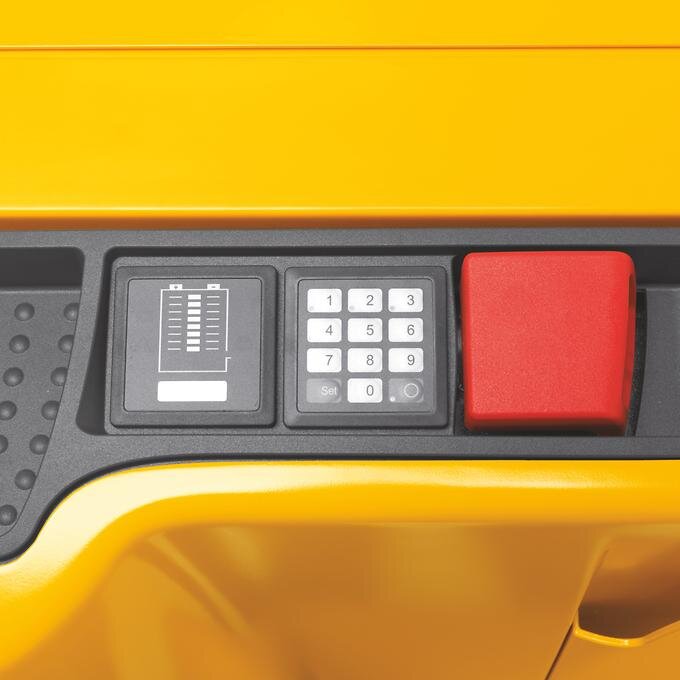 Штабелер электрический самоходный Jungheinrich EJC 212z ZT, 4300 мм с доп. подъемом опорных лап