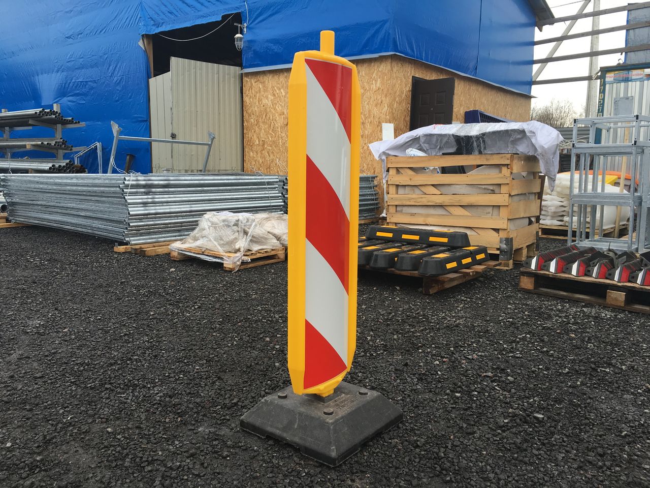 Ограждение «Солдатик» в комплекте с подставкой 20 кг и фонарем Опти ЛЭД 200