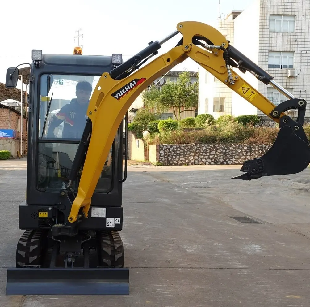 Миниэкскаватор Yuchai U20