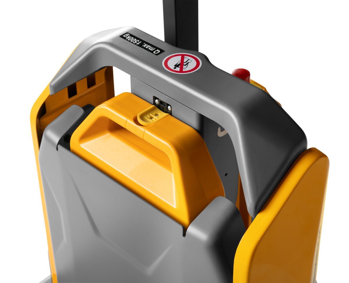 Тележка электрическая самоходная Jungheinrich AME 15, 1500 кг, с нестандартными вилами 800 x 540 мм, Li-Ion с батареей 36 Ah