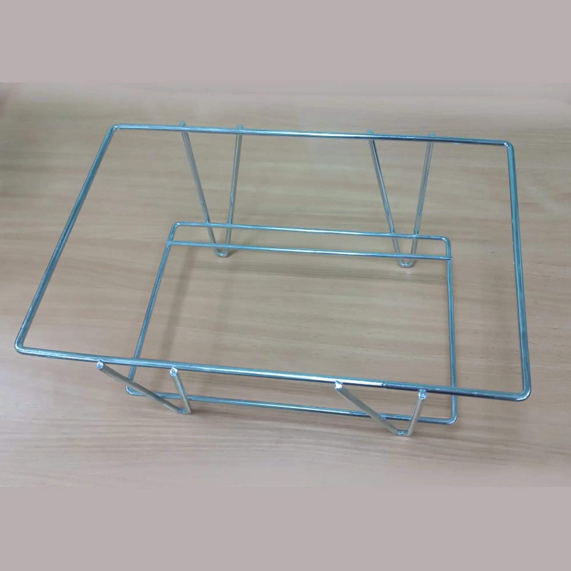 Подставка под покупательские корзины